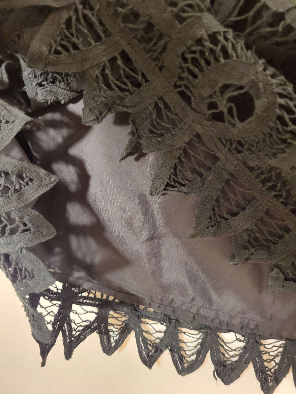 Chico's Women's Black Crochet Lace A-Line Skirt Sz. 1(8-10) - Picture 7 of 8